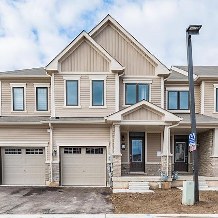 Luxury Townhouse Close To Fairview Casino In Niagara Falls Villa Bagian luar foto